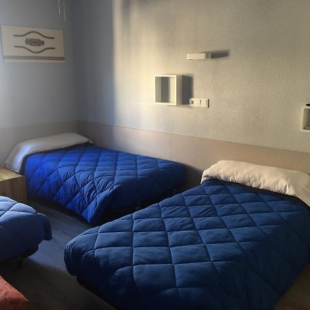 Hostal Rosales Aranda de Duero Luaran gambar