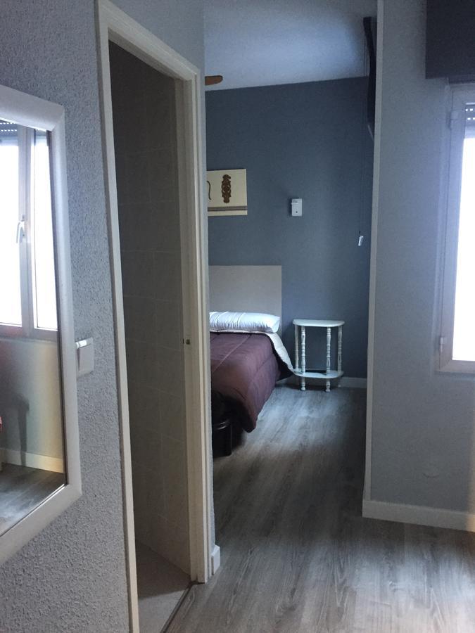 Hostal Rosales Aranda de Duero Luaran gambar